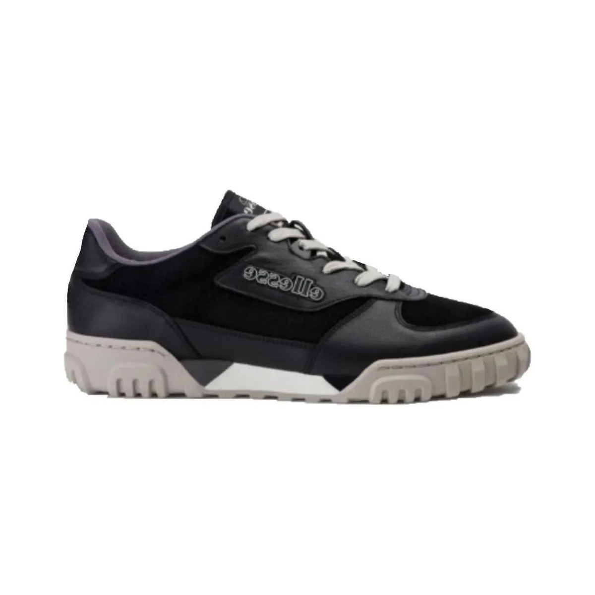 615997 BLACK