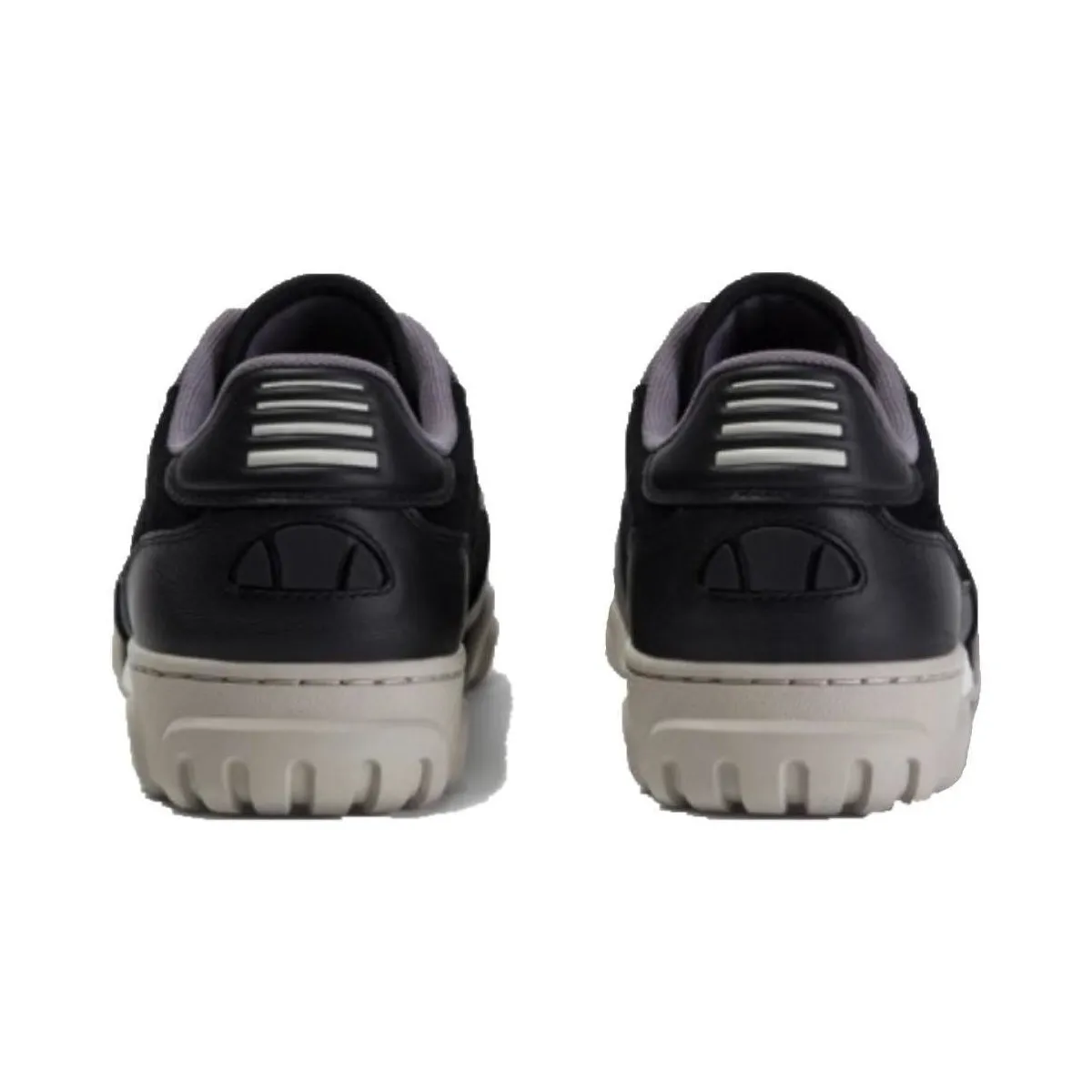 615997 BLACK