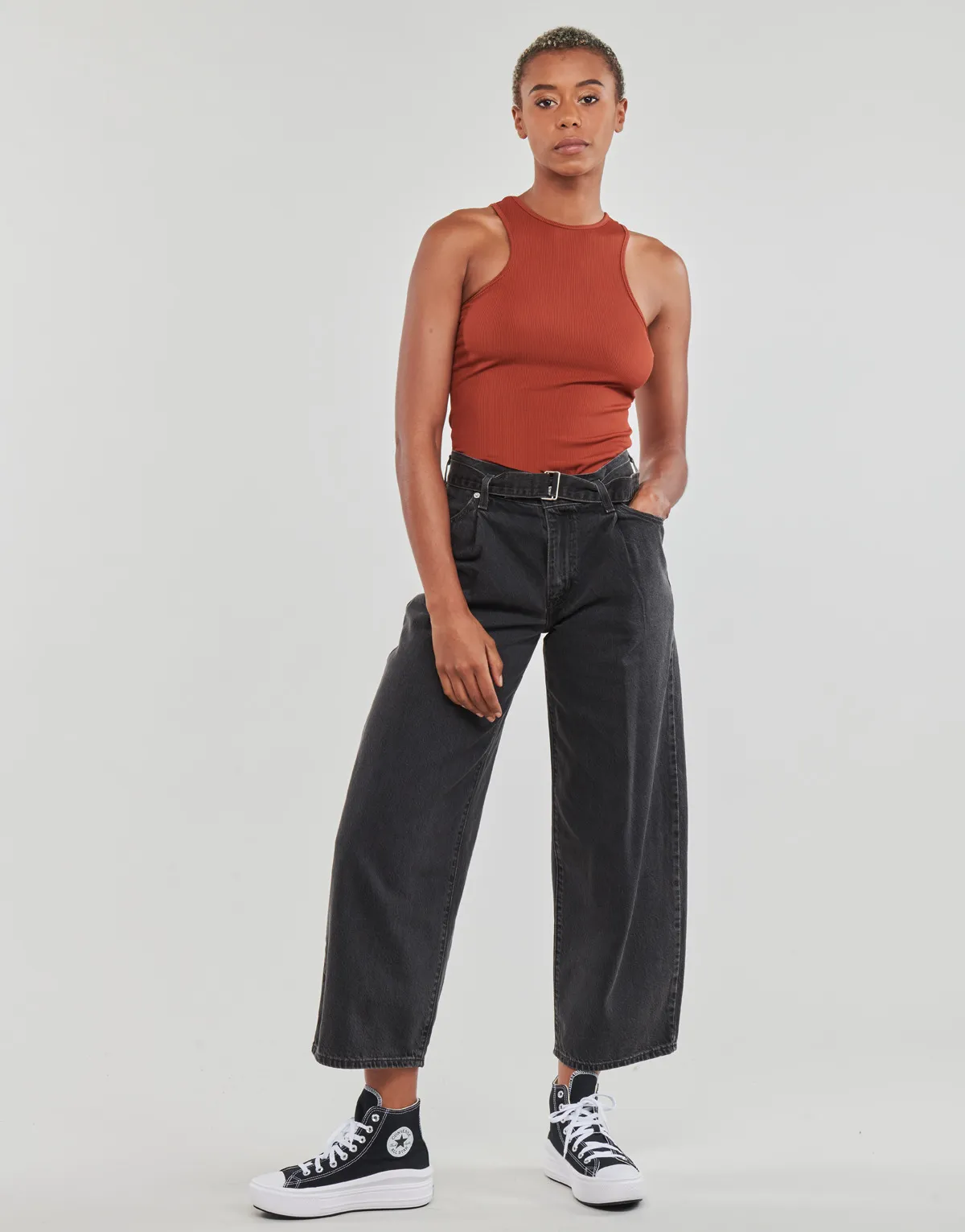 BELTED BAGGY