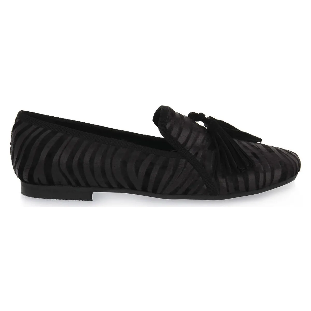 BLACK FLAT ROUNDED