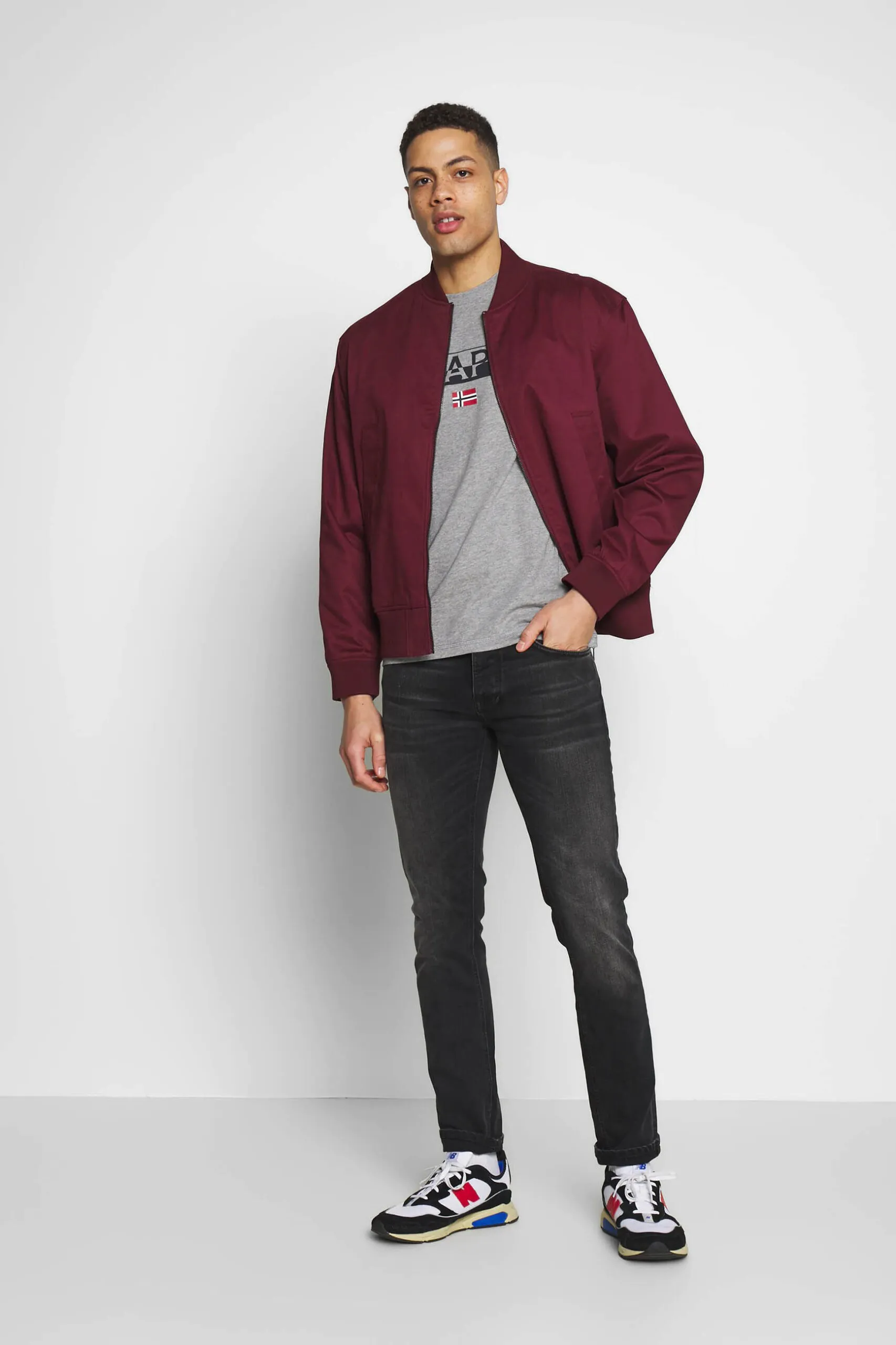 Camiseta para hombre de Napapijri – TNP0A4E5Q1601