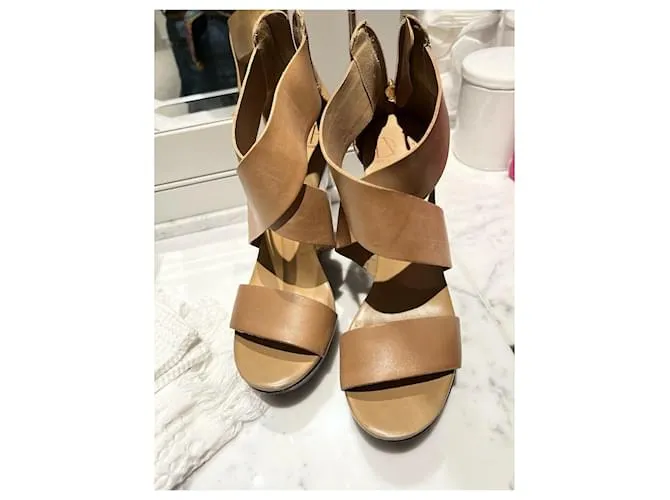 Diane Von Furstenberg DvF Opal Crisscross Wedge Sandalia Camel Marrón claro 