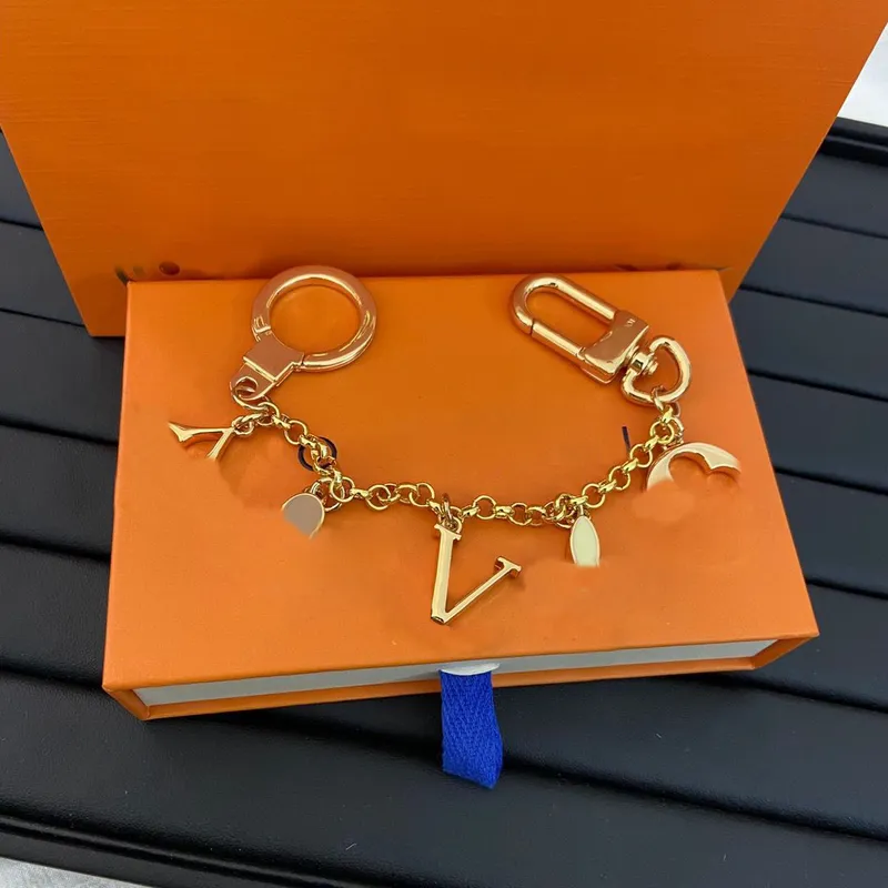 Diseñador de lujo Llavero Marca Llavero Hombre Coche Llavero Mujeres Hebilla Llaveros Bolsas Colgante Regalo exquisito