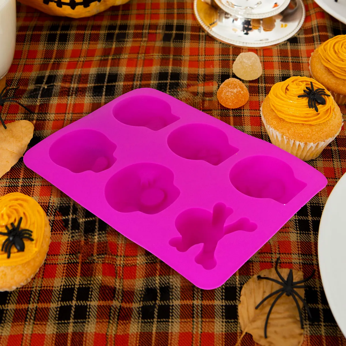 Molde de Silicón color Morado con Forma de Calavera